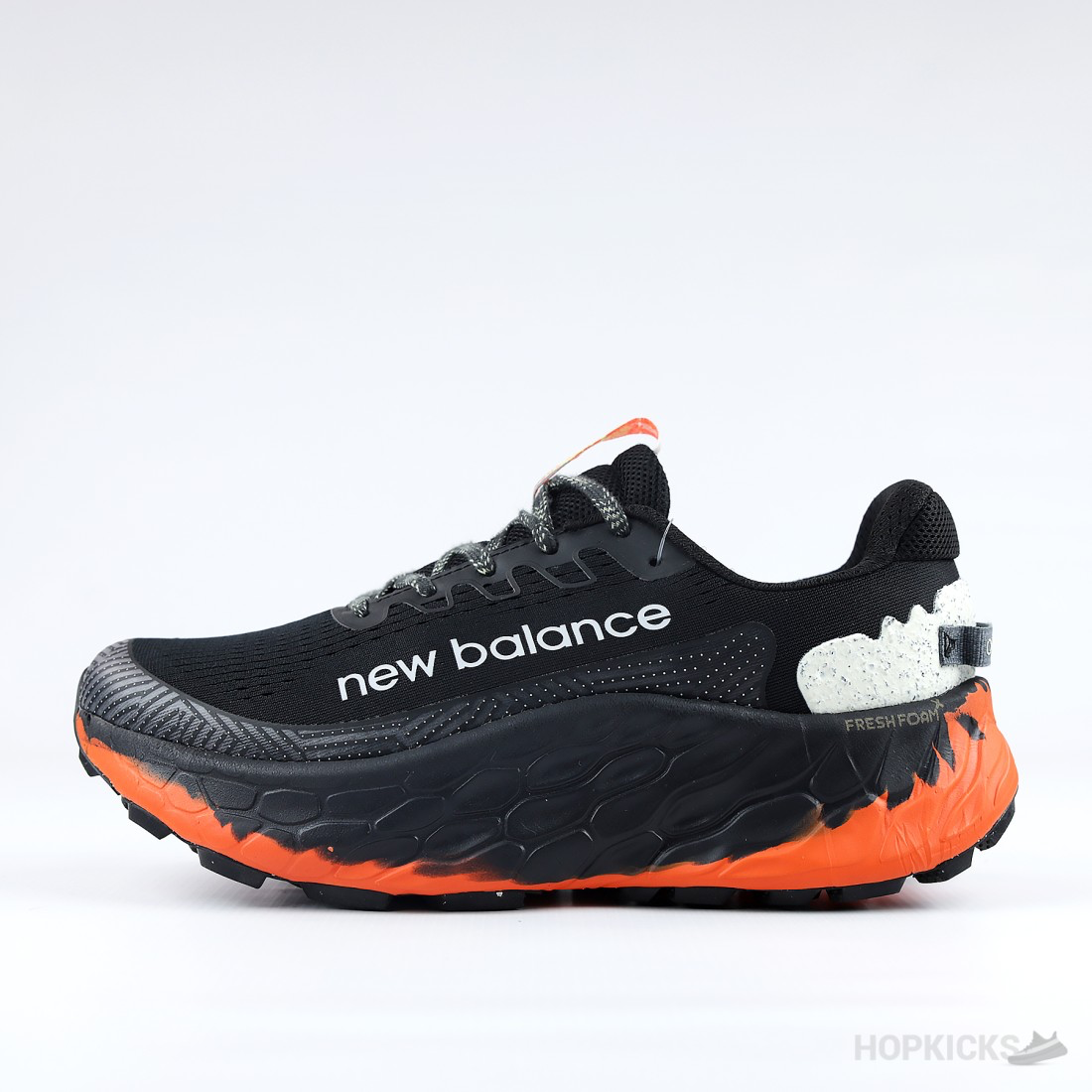 NEW BALANCE FRESH FOAM NEGRO NARANJA