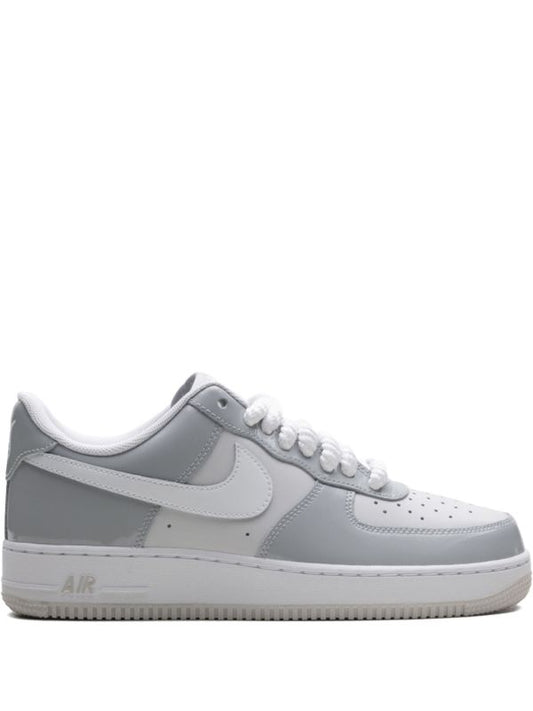 NIKE AIR FORCE 1 LOW 07 LV8 GRIS