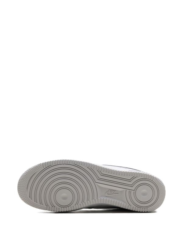 NIKE AIR FORCE 1 LOW 07 LV8 GRIS