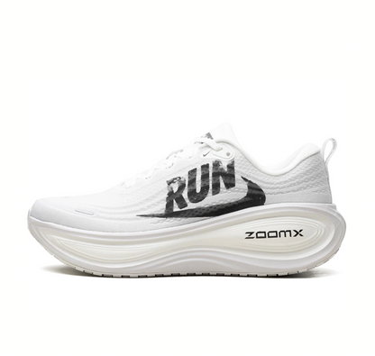 NIKE VOMERO PLUS RUN