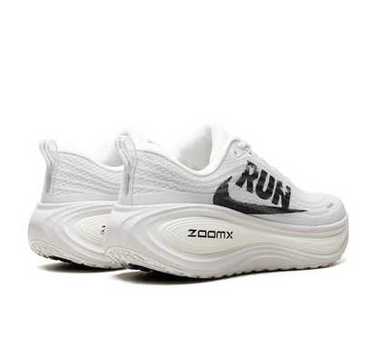 NIKE VOMERO PLUS RUN