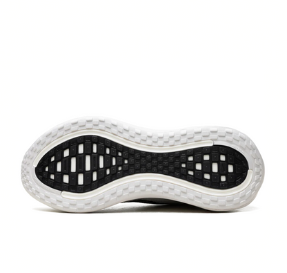 NIKE VOMERO PLUS RUN