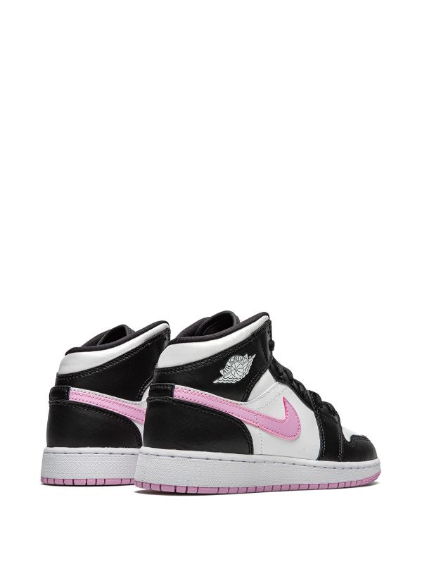 JORDAN RETRO 1 HIGH