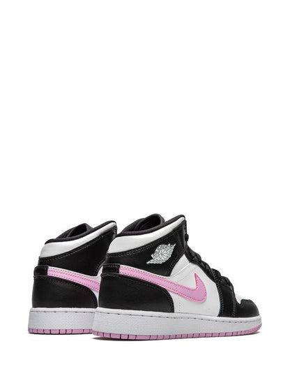 JORDAN RETRO 1 HIGH