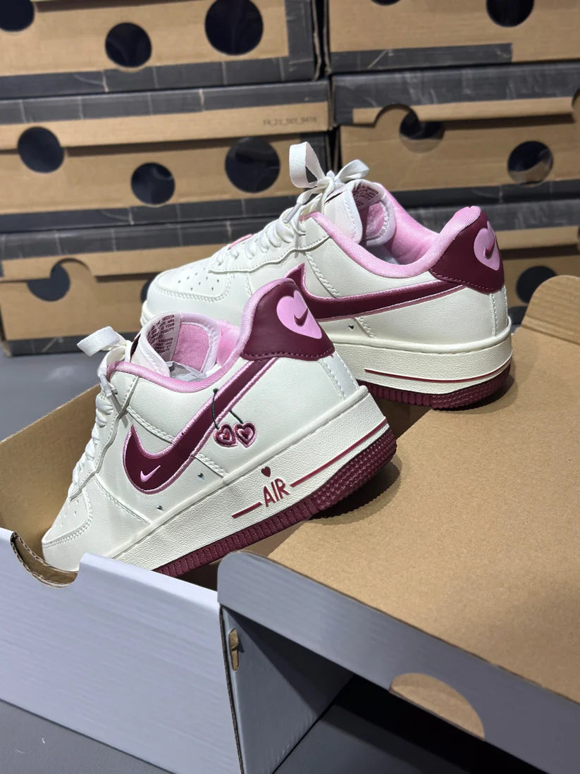 NIKE AF1 AIR FORCE 1 ONE SAN VALENTIN