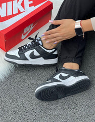 NIKE SB DUNK PANDA