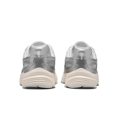 NIKE INITIATOR GRIS / ROSA