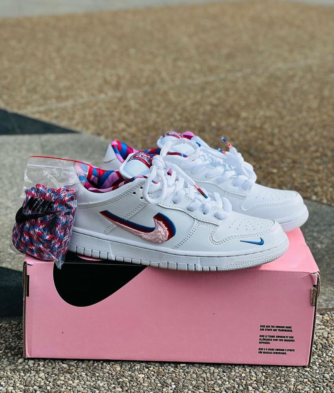 Nike SB Blanca Rosada