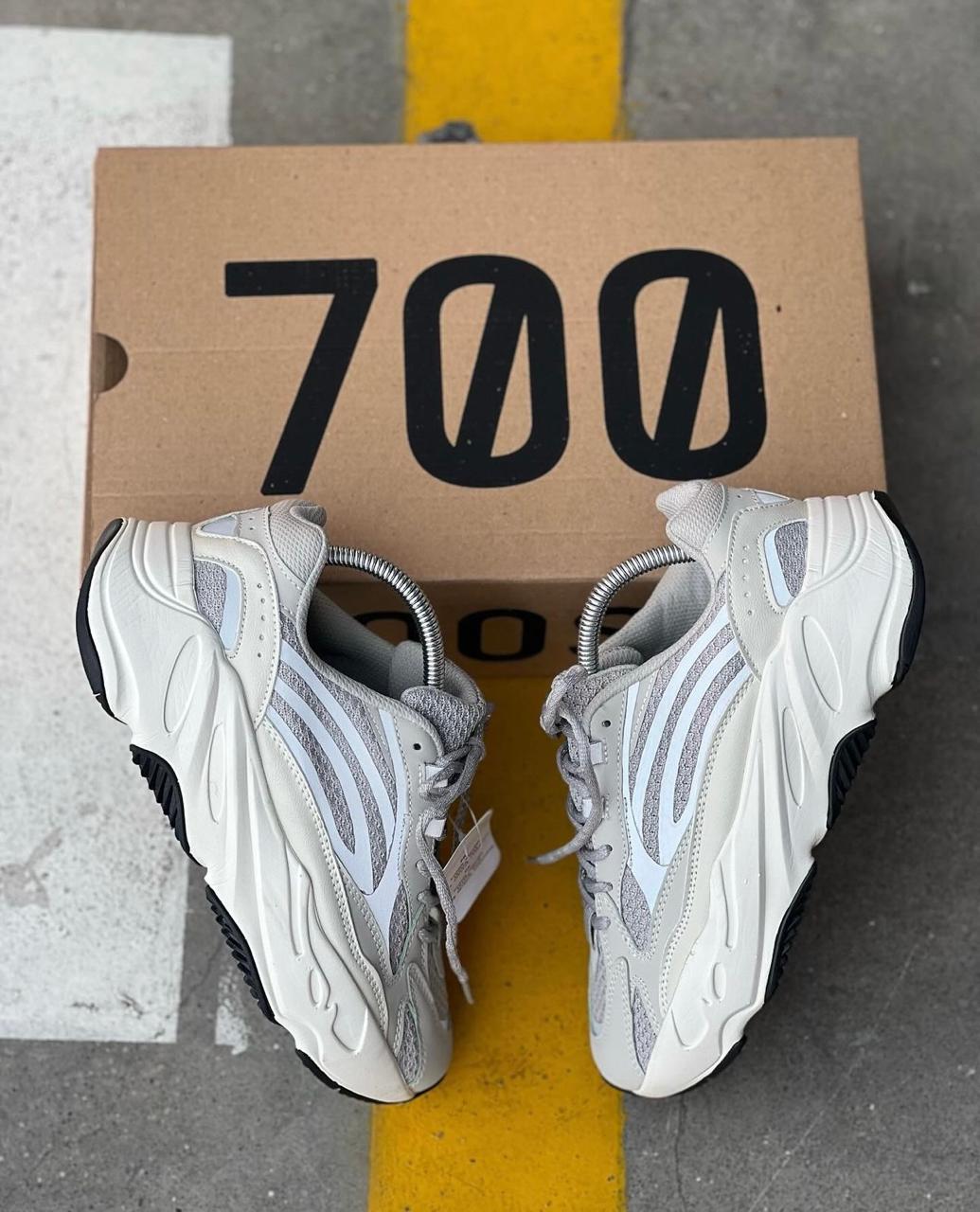 ADIDAS YEEZY 700 V2 STATIC – YEESHOP Calzado⚡