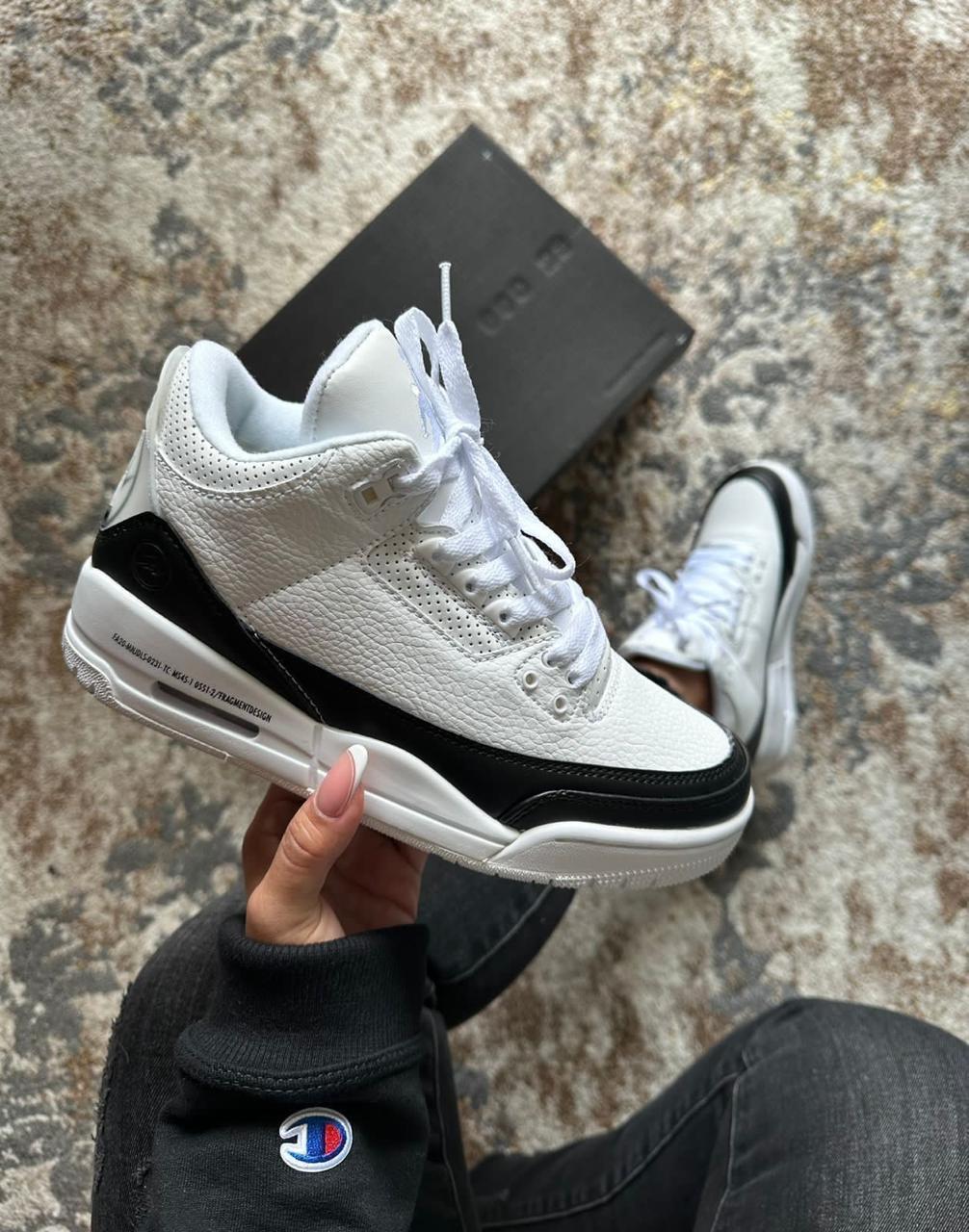 Jordan Retro 3 Blanca Negra Panda