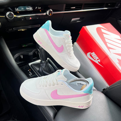 NIKE TABLITA BLANCO ROSA