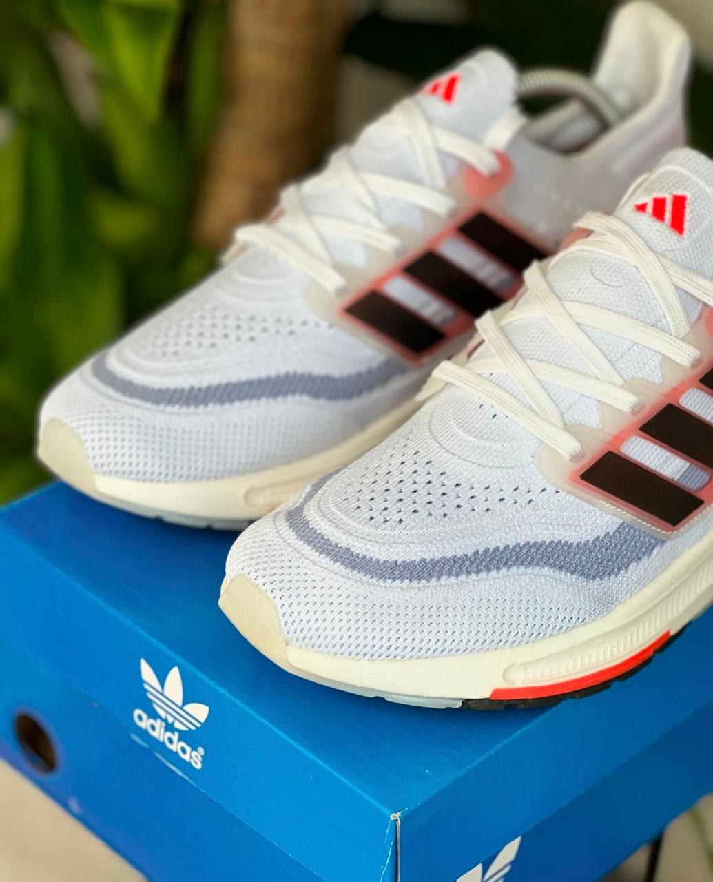 ADIDAS ULTRABOOST LIGHT BLANCO NARANJA – YEESHOP Calzado⚡