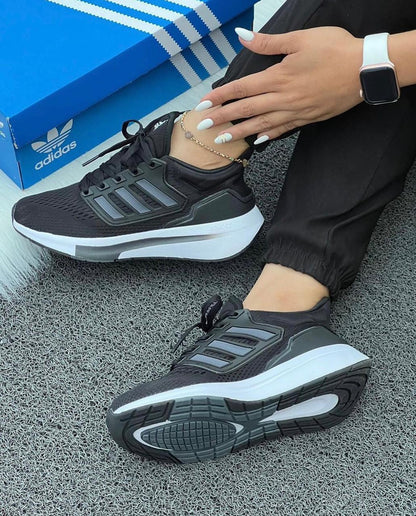 ADIDAS EQ21 NEGRO-BLANCO