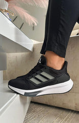 Adidas EQ21 Negro Blanco