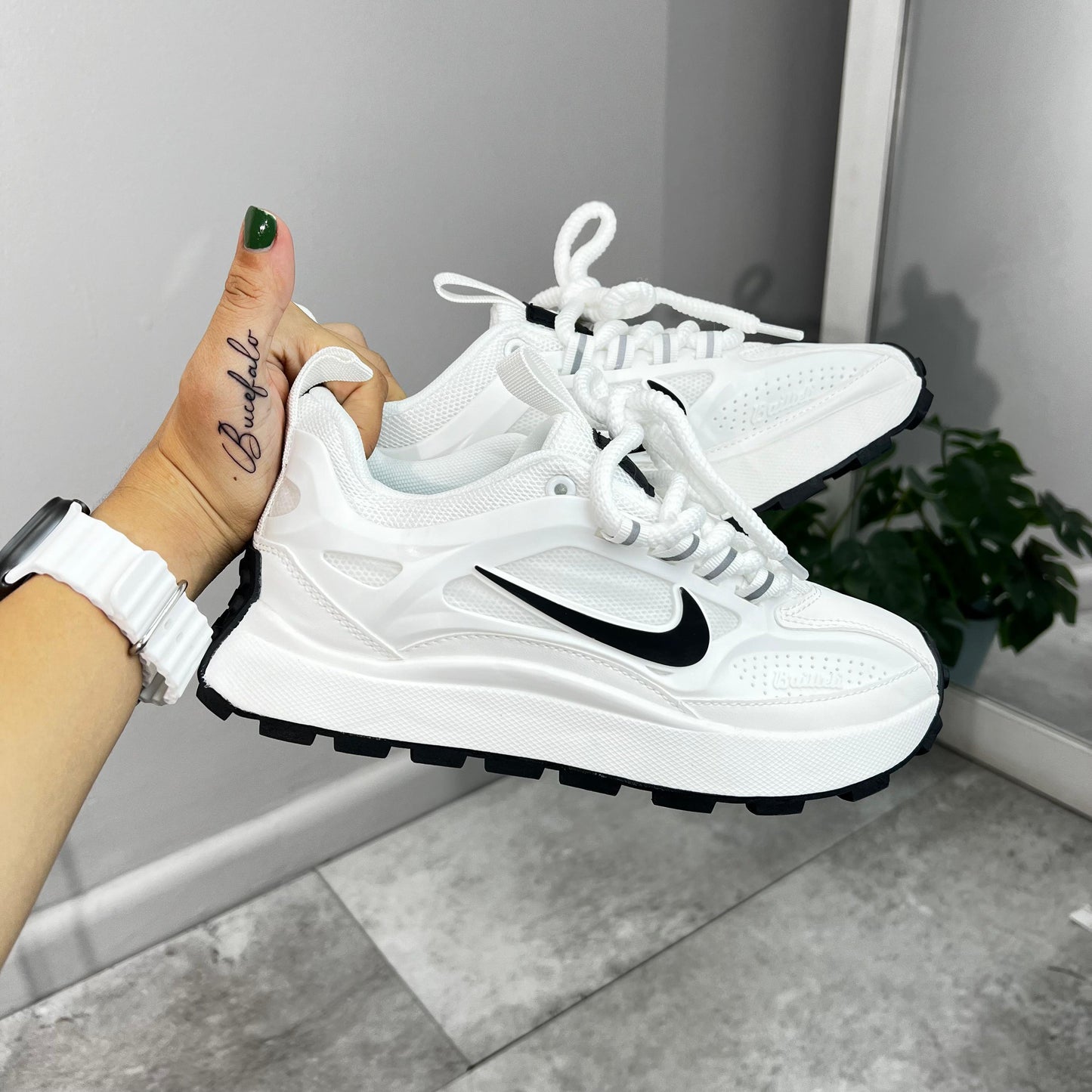 NIKE BAILLEILI BLANCO
