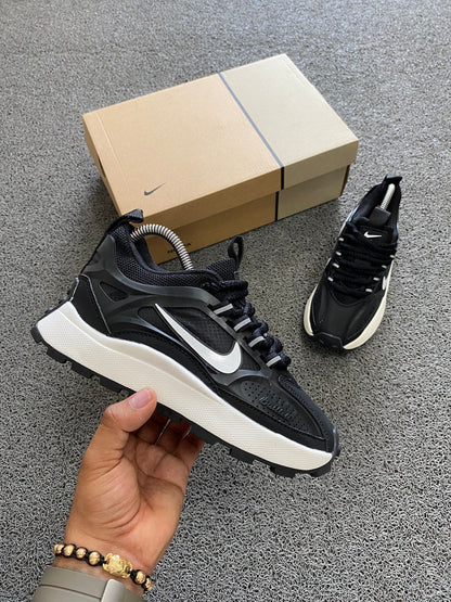 NIKE BAILLEILI NEGRO