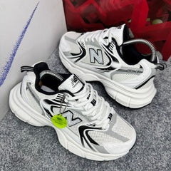 NEW BALANCE 530 V2 BLANCO NEGRO