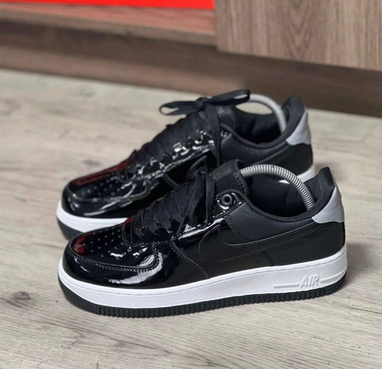 NIKE AF1 AIR FORCE 1 ONE CHAROL NEGRO/BLANCO