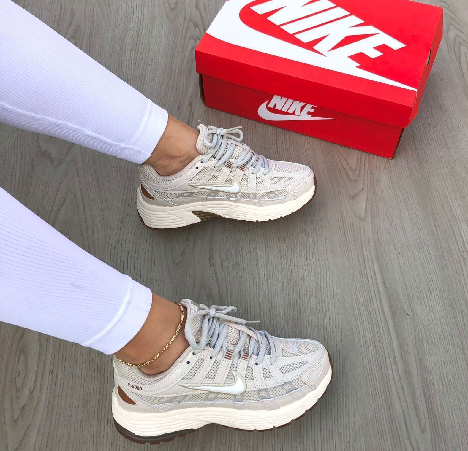 NIKE P6000 BEIGE