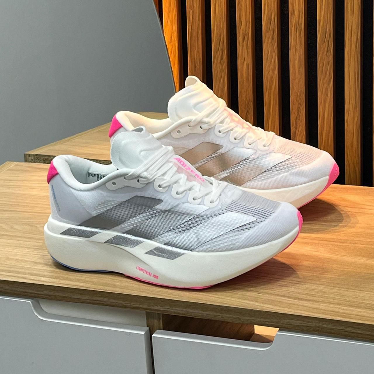 ADIDAS ADIZERO EVO SL