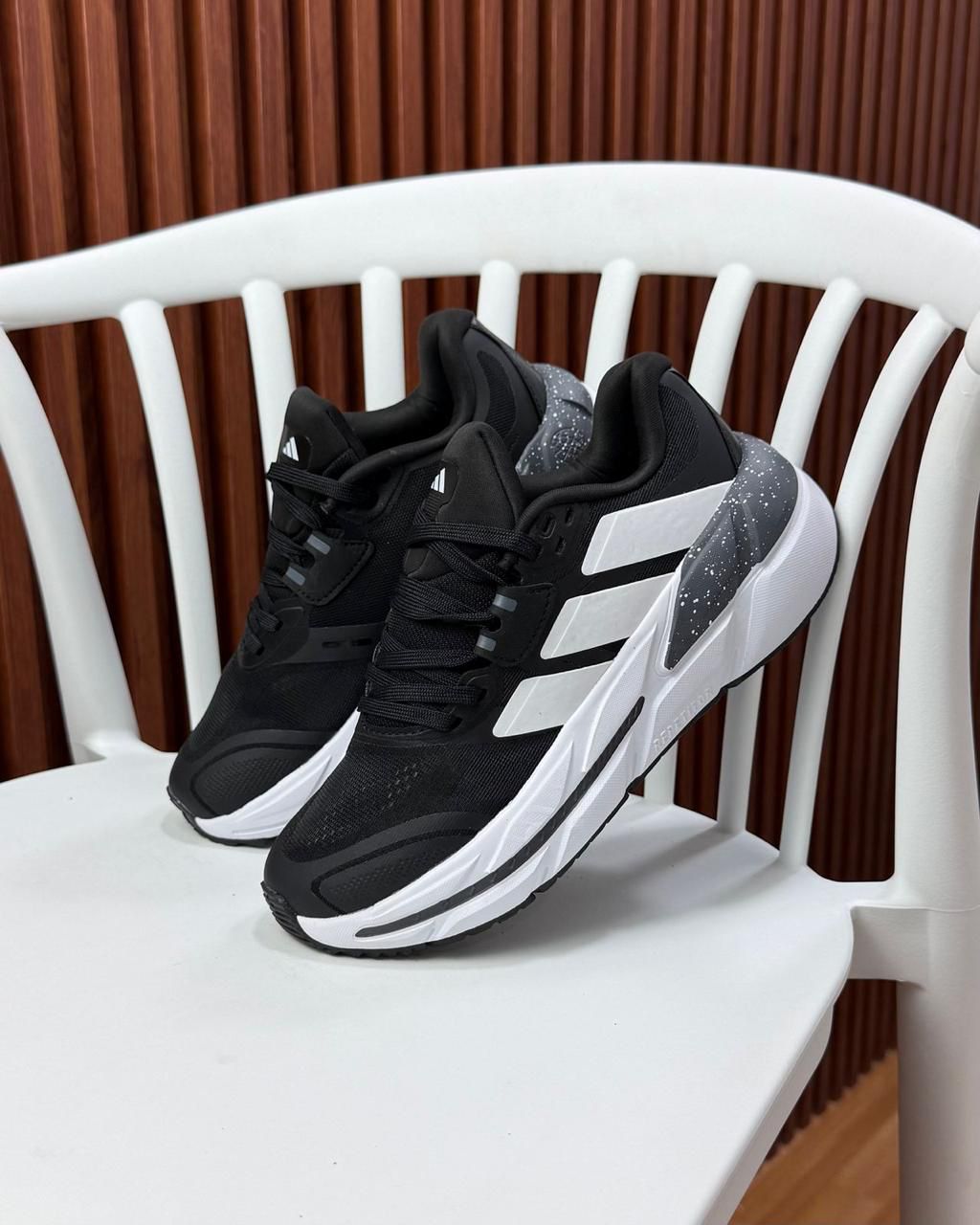 ADIDAS ADISTAR NEGRO / BLANCO