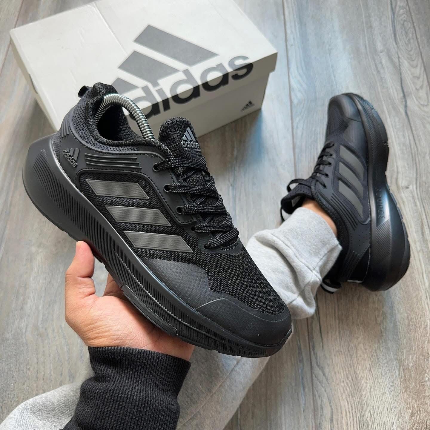 ADIDAS BOUNCE NEGRO