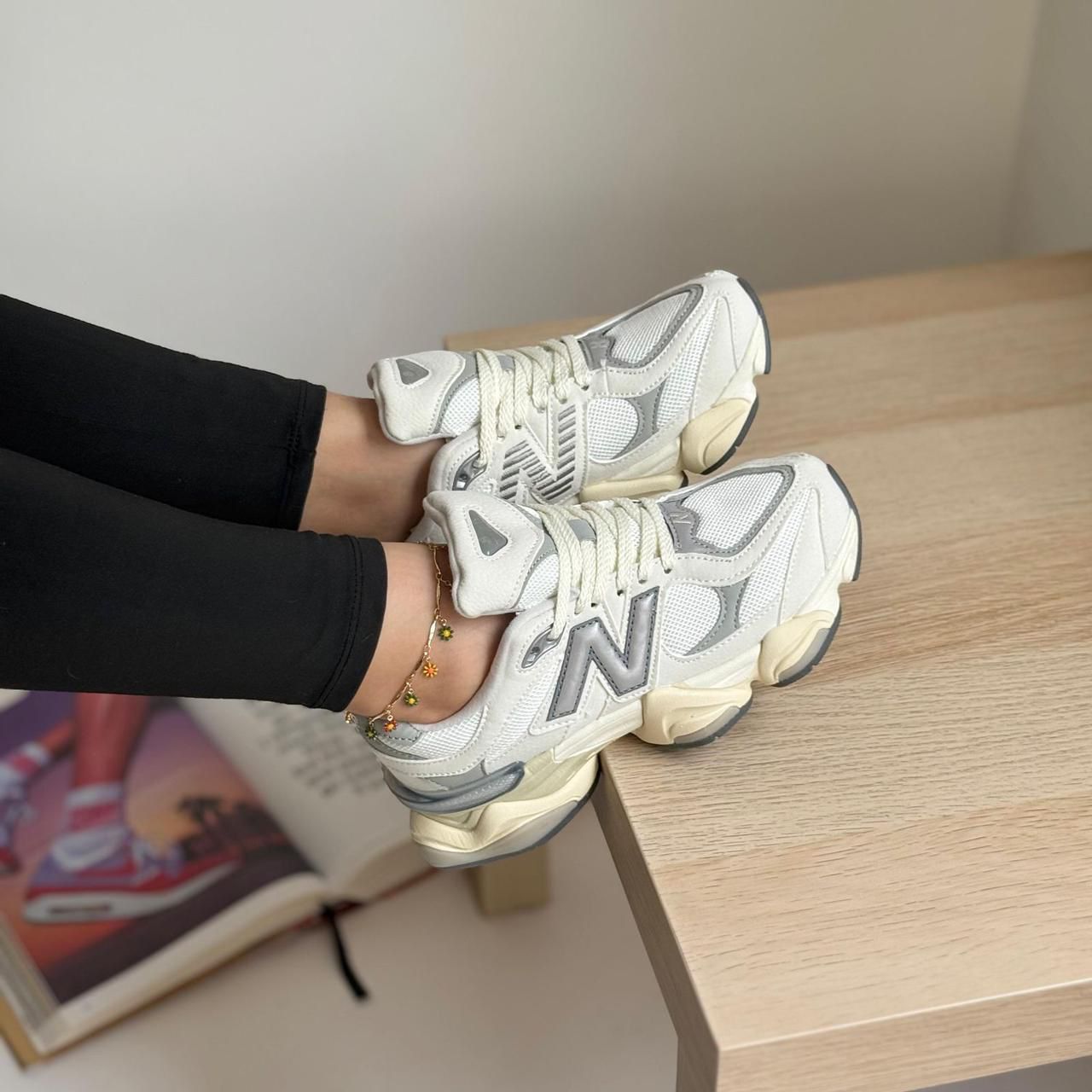 NEW BALANCE 9060 BEIGE/GRIS