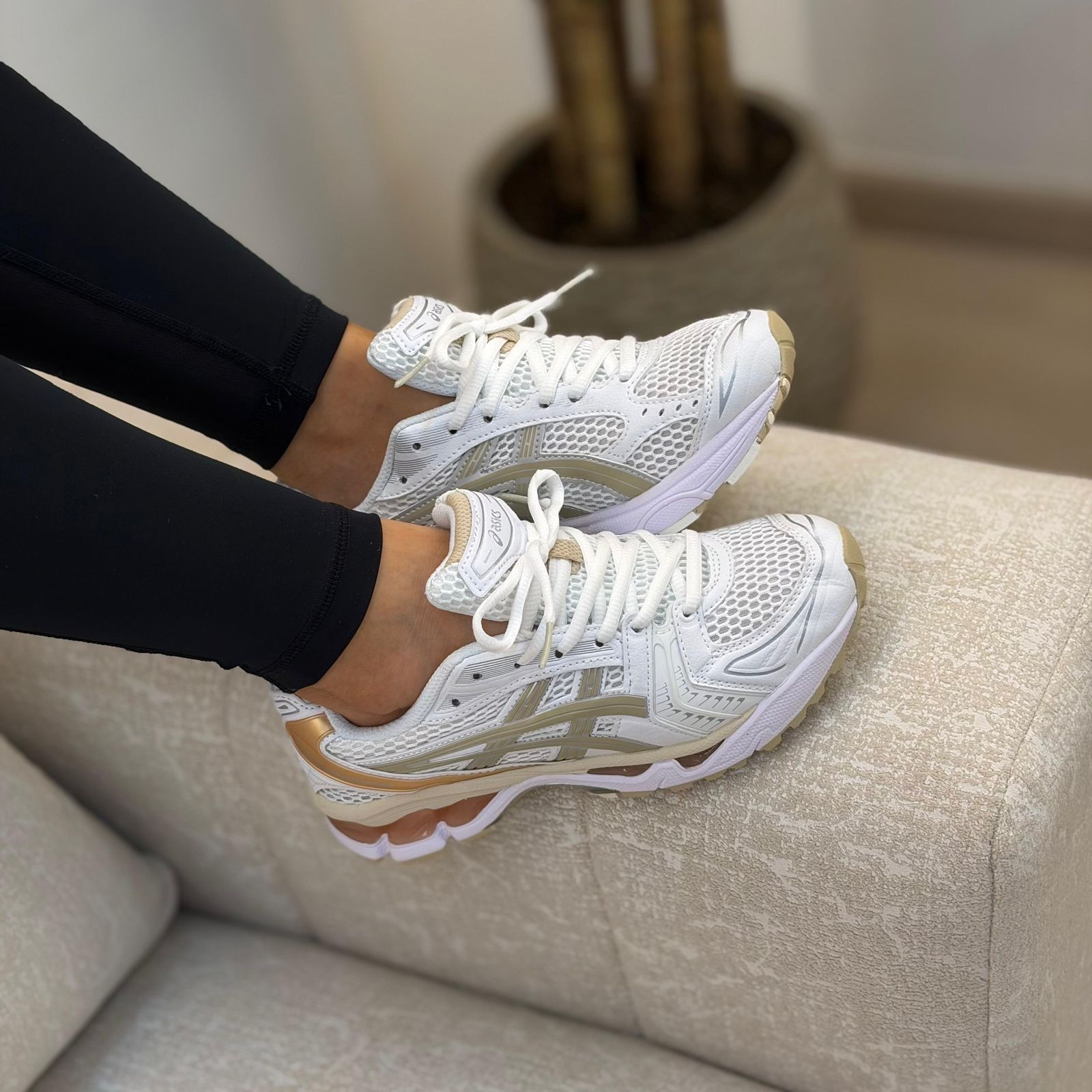 ASICS GEL KAYANO 14 SIMPLY TAUPE