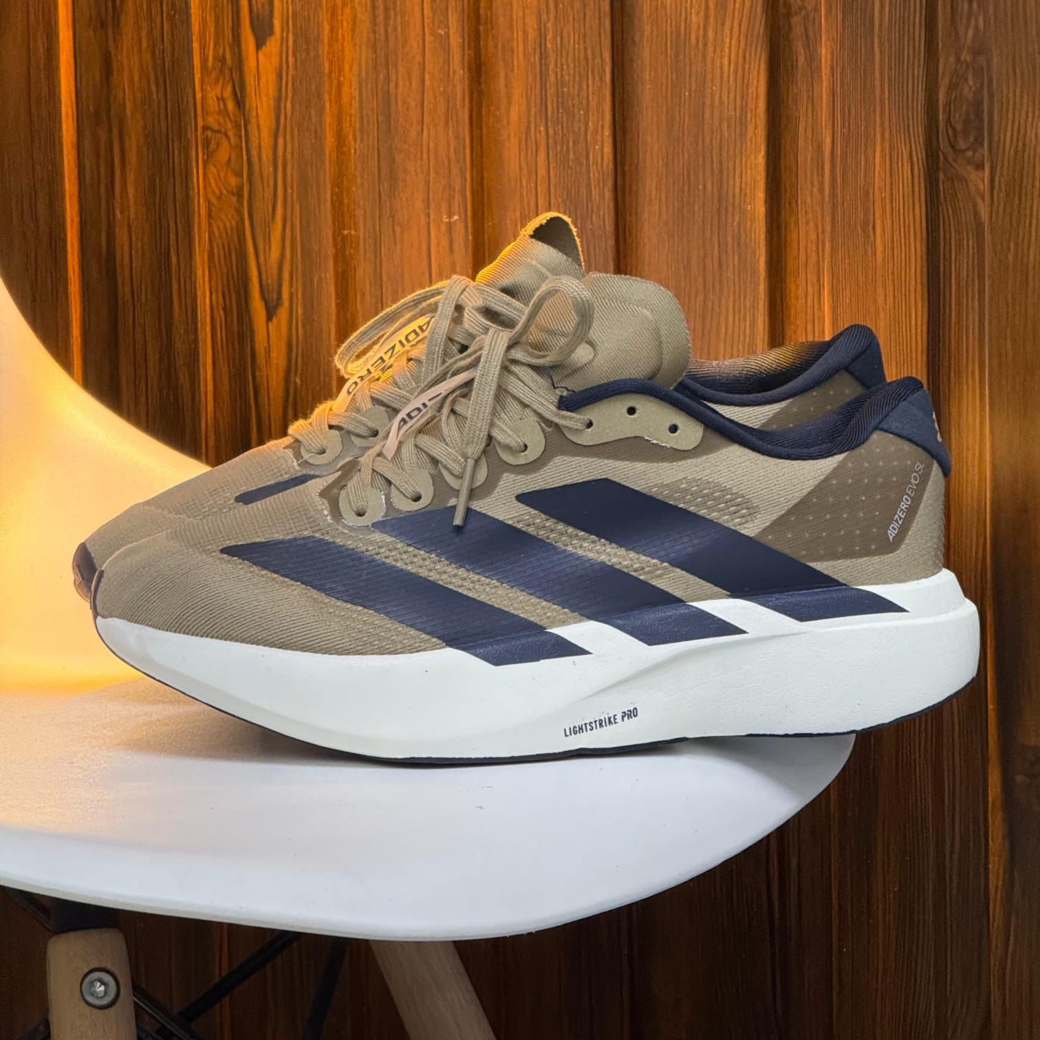 ADIDAS ADIZERO EVO SL