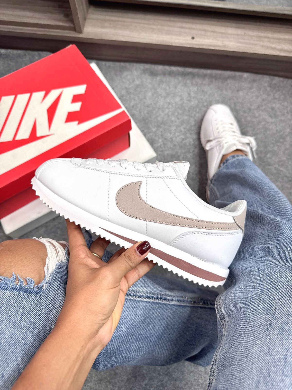 NIKE CORTEZ
