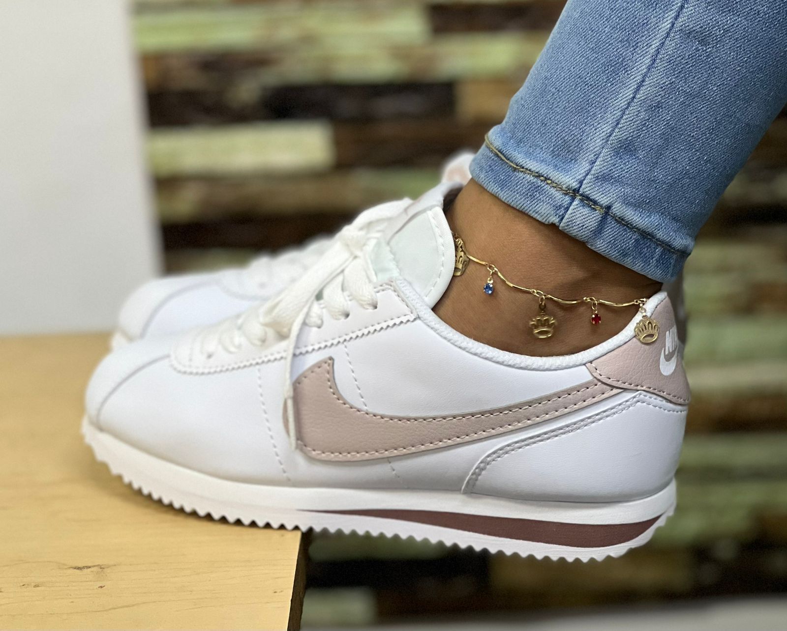 NIKE CORTEZ