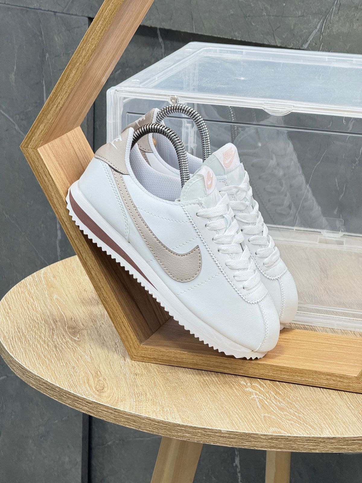 NIKE CORTEZ