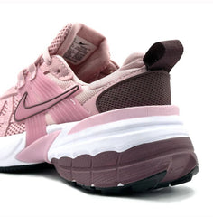 NIKE V2K RUN ROSADO
