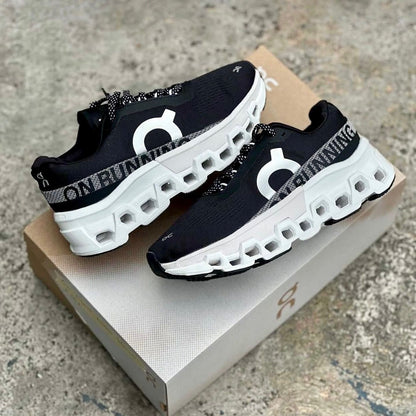 ON RUNNING CLOUDTEC NEGRO/BLANCO