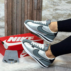 NIKE CORTEZ GRIS
