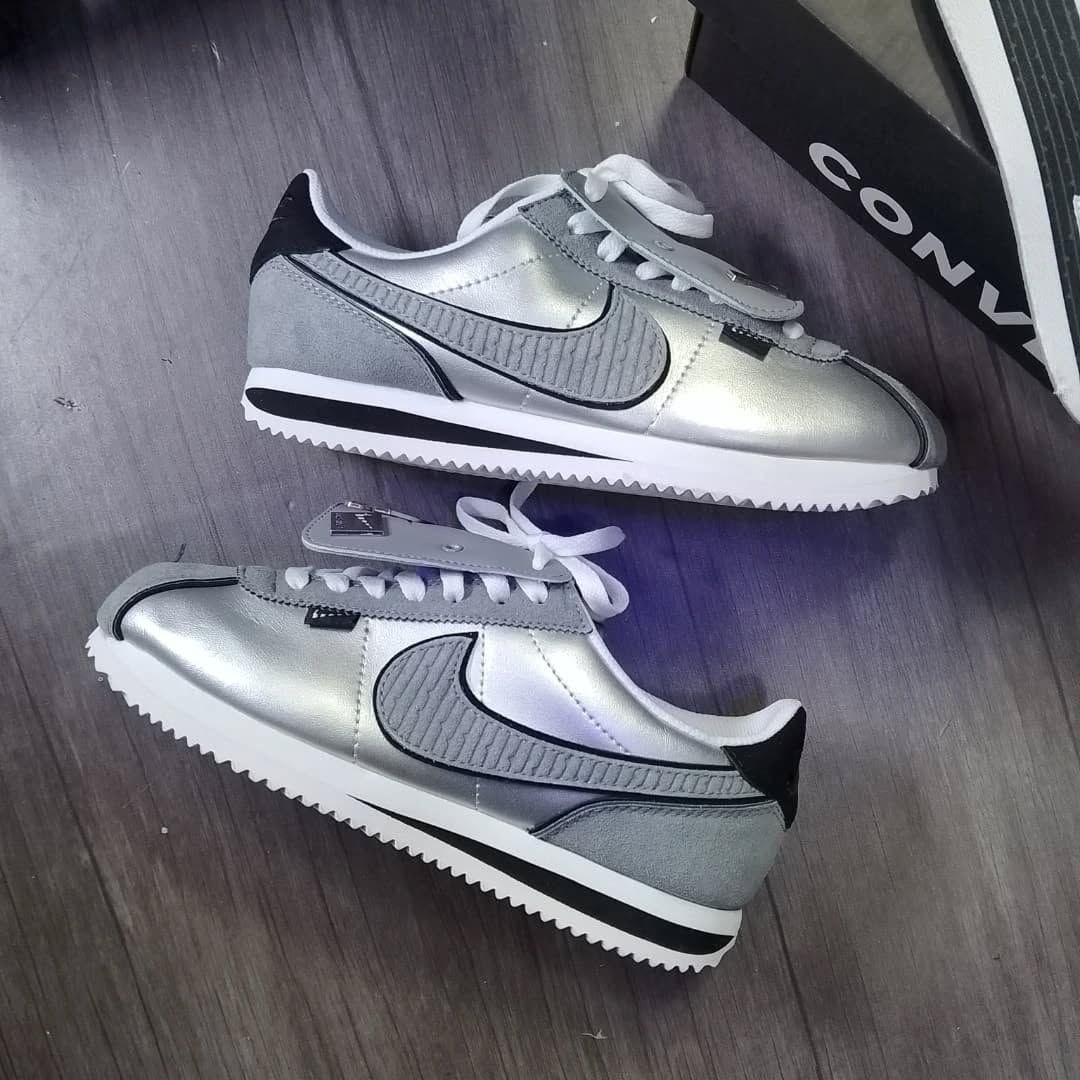NIKE CORTEZ GRIS