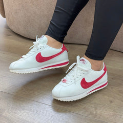 NIKE CORTEZ