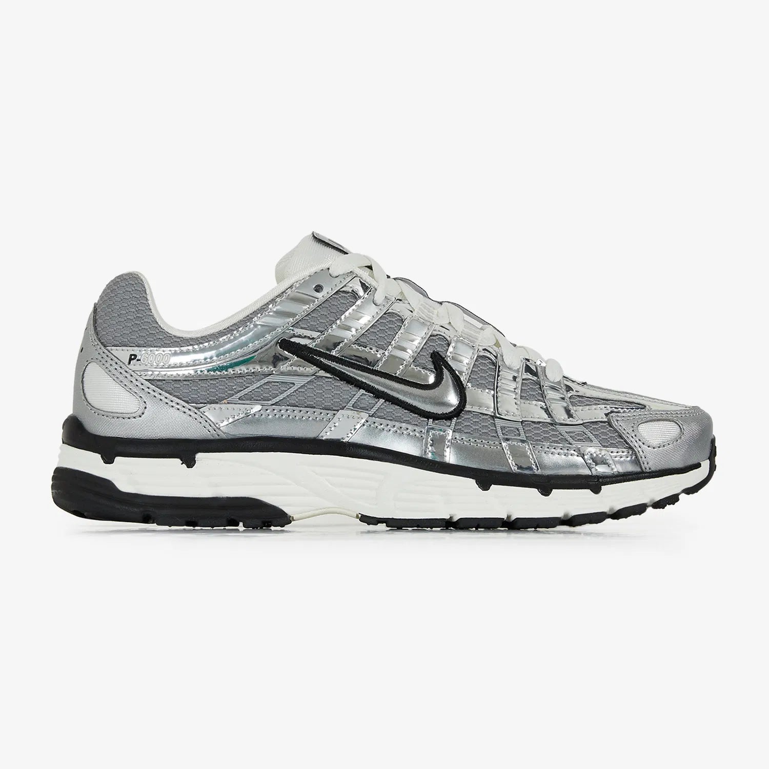 NIKE P6000 PLATEADO