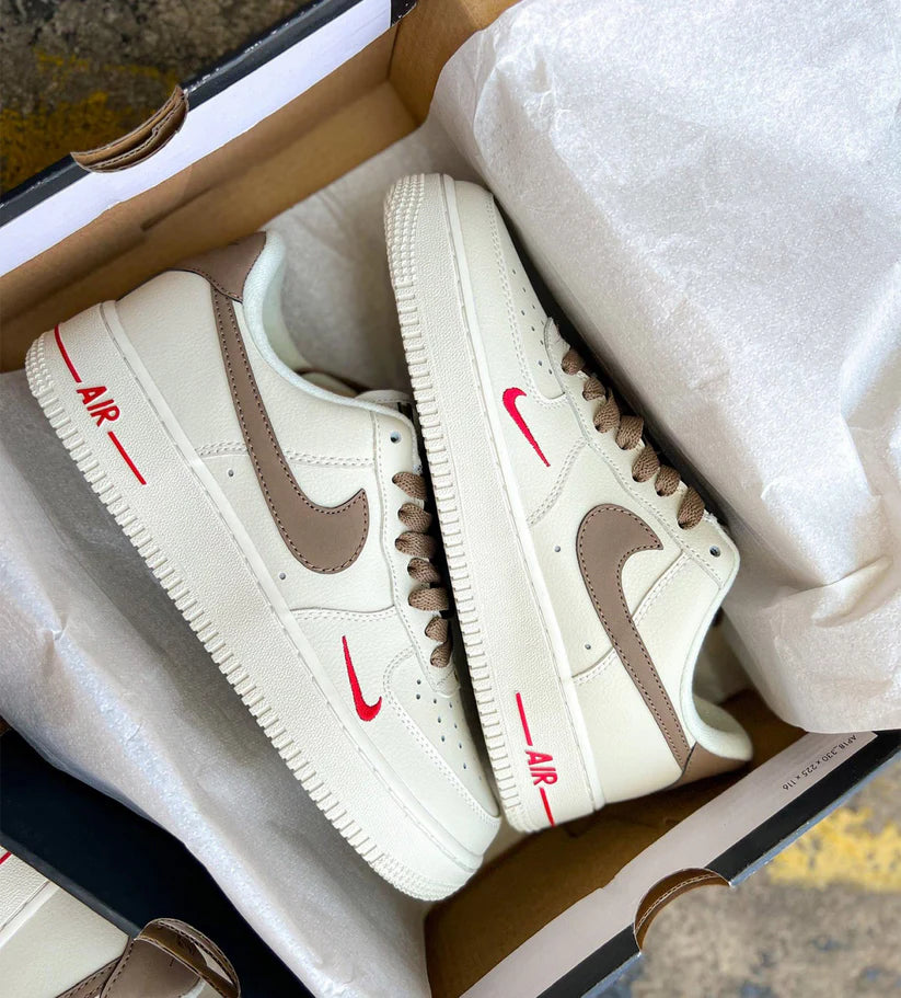 NIKE AF1 AIR FORCE 1 ONE
