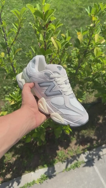 NEW BALANCE 9060 BEIGE/GRIS