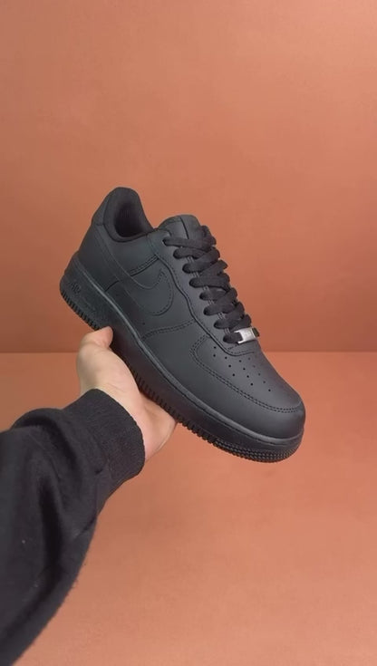 NIKE AF1 AIR FORCE 1 ONE NEGRO